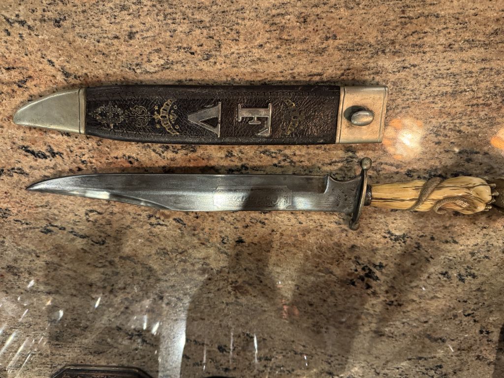 Pancho Villa Knife with Sheath showing FV Initials